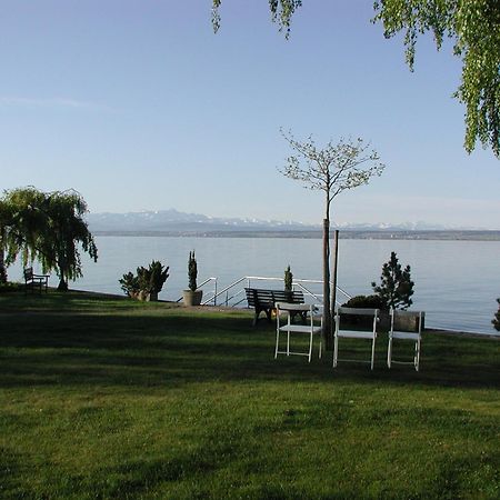 Strandhaus Hagnau Hotel Exterior photo