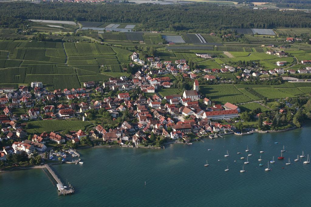 Strandhaus Hagnau Hotel Exterior photo