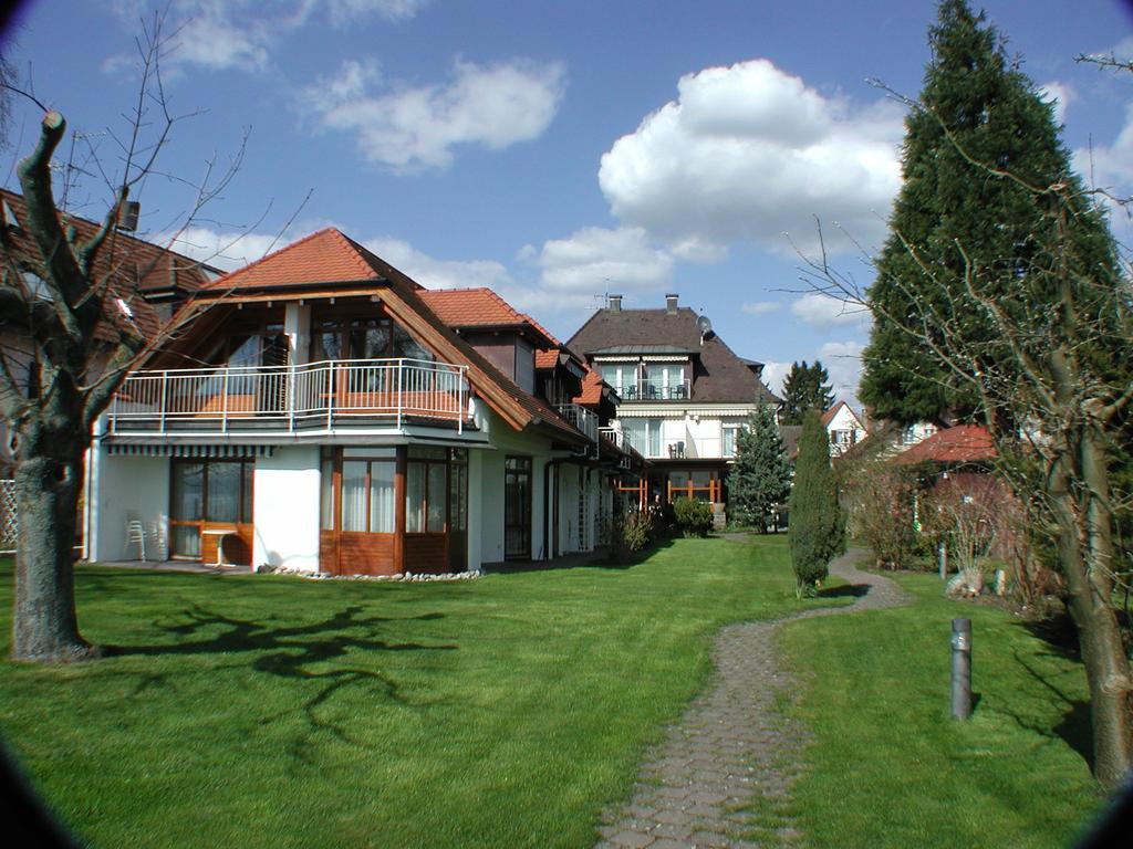 Strandhaus Hagnau Hotel Exterior photo